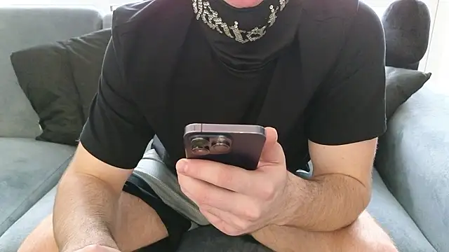 Snapshot of chantatummm chatting on March 25, 3:56 am chantatummm online show from March 25, 3:56 am