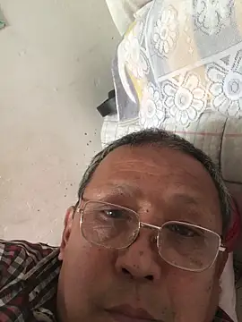 Snapshot of yaocaobi8 chatting on March 26, 2:28 am yaocaobi8 online show from March 26, 2:28 am