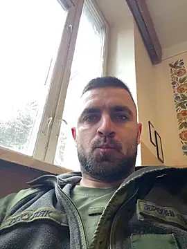 Snapshot of VANYA1997 chatting on March 9, 7:12 am VANYA1997 online show from March 9, 7:12 am