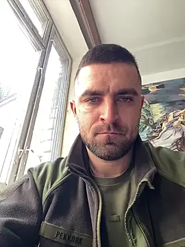 Snapshot of VANYA1997 chatting on March 13, 10:44 am VANYA1997 online show from March 13, 10:44 am