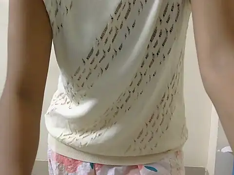 cute yashi online show from June 23, 4:27 pm