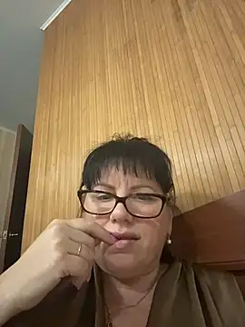 Snapshot of expensive_lady chatting on February 28, 5:47 pm expensive lady online show from February 28, 5:47 pm