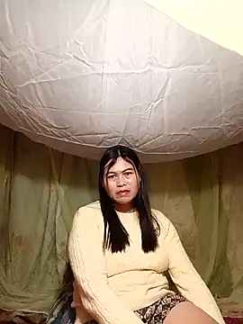 Snapshot of -Batina- chatting on March 17, 9:12 am -Batina- online show from March 17, 9:12 am