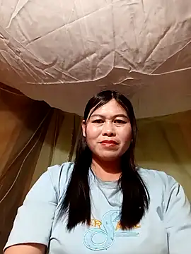 Snapshot of -Batina- chatting on March 18, 9:45 am -Batina- online show from March 18, 9:45 am