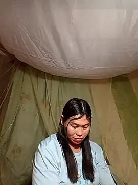 Snapshot of -Batina- chatting on March 24, 3:33 am -Batina- online show from March 24, 3:33 am