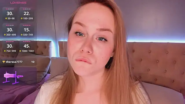 stacy moorex online show from May 19, 8:37 pm