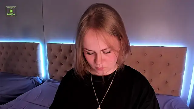 stacy moorex online show from July 9, 8:46 pm