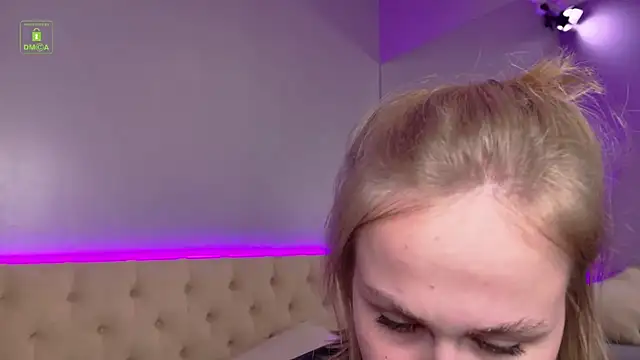 stacy moorex online show from July 28, 3:35 am