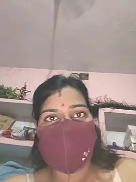 Snapshot of Poonam_bhoji chatting on June 17, 7:15 pm Poonam bhoji online show from June 17, 7:15 pm