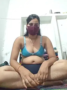 Snapshot of Poonam_bhoji chatting on July 1, 4:51 pm Poonam bhoji online show from July 1, 4:51 pm