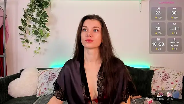 Snapshot of _Eva_Vibe_ chatting on March 4, 8:20 am Eva Vibe online show from March 4, 8:20 am