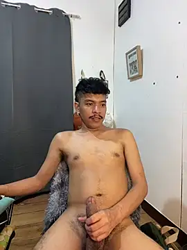 Snapshot of asian_darlingcummersxXx chatting on July 6, 3:03 pm asian darlingcummersxXx online show from July 6, 3:03 pm