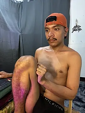 Snapshot of asian_darlingcummersxXx chatting on July 7, 7:23 am asian darlingcummersxXx online show from July 7, 7:23 am