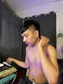 Snapshot of asian_darlingcummersxXx chatting on July 14, 7:46 am asian darlingcummersxXx online show from July 14, 7:46 am