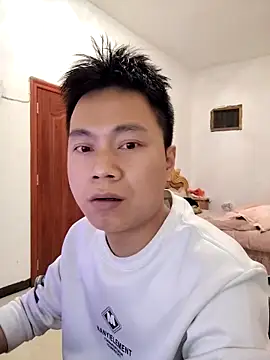 Snapshot of Qianluo003 chatting on February 25, 12:59 pm Qianluo003 online show from February 25, 12:59 pm