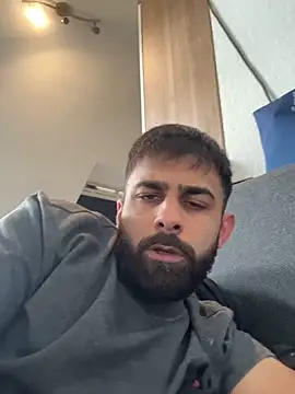 Snapshot of Shayan_021_Private chatting on June 14, 1:35 pm Shayan 021 Private online show from June 14, 1:35 pm