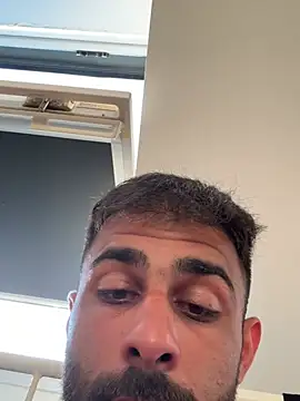 Snapshot of Shayan_021_Private chatting on July 10, 6:43 pm Shayan 021 Private online show from July 10, 6:43 pm