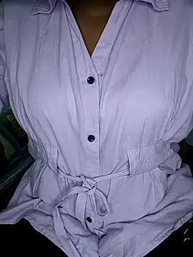 Snapshot of MISS_MADHURIBABY chatting on February 28, 11:22 am MISS MADHURIBABY online show from February 28, 11:22 am