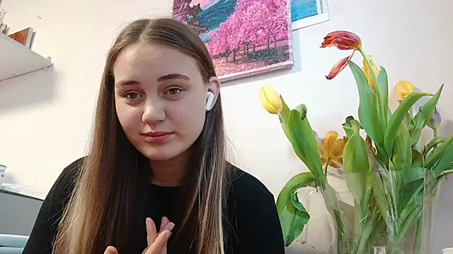 VeloraStar online show from March 11, 11:38 am