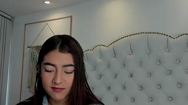 Sara funy online show from May 30, 11:29 am