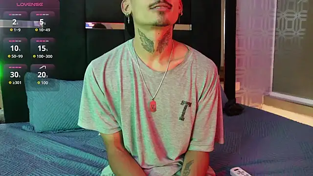 Snapshot of Dark_Eros_ chatting on March 23, 3:10 am Dark Eros online show from March 23, 3:10 am