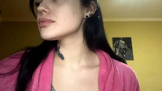 Snapshot of Jennifer_anniston chatting on March 5, 10:17 pm Jennifer anniston online show from March 5, 10:17 pm