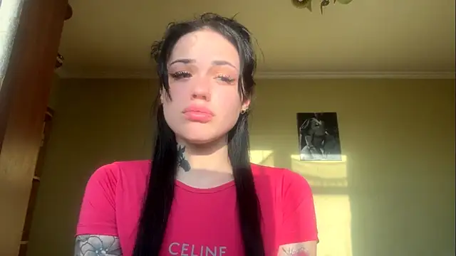 Snapshot of Jennifer_anniston chatting on March 12, 2:34 pm Jennifer anniston online show from March 12, 2:34 pm