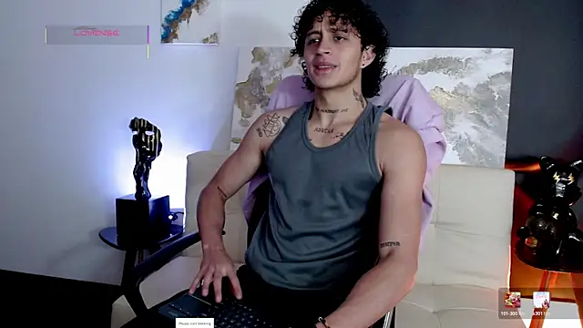 Snapshot of Jay_Taylor1_ chatting on March 28, 2:44 am Jay Taylor1 online show from March 28, 2:44 am