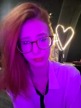 Snapshot of SweetAnnaX chatting on March 25, 1:39 pm SweetAnnaX online show from March 25, 1:39 pm