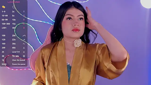 miacapone online show from March 12, 1:17 pm