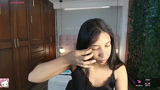 Snapshot of ShayMilleer chatting on March 9, 12:09 pm ShayMilleer online show from March 9, 12:09 pm