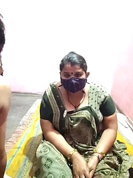 Snapshot of gujjuhotcouple chatting on March 3, 6:25 pm gujjuhotcouple online show from March 3, 6:25 pm