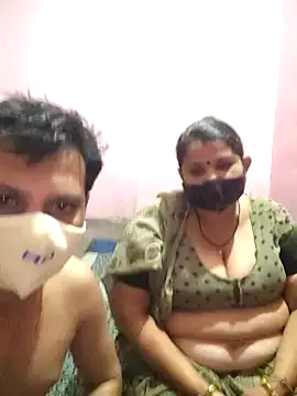 Snapshot of gujjuhotcouple chatting on March 12, 5:30 pm gujjuhotcouple online show from March 12, 5:30 pm