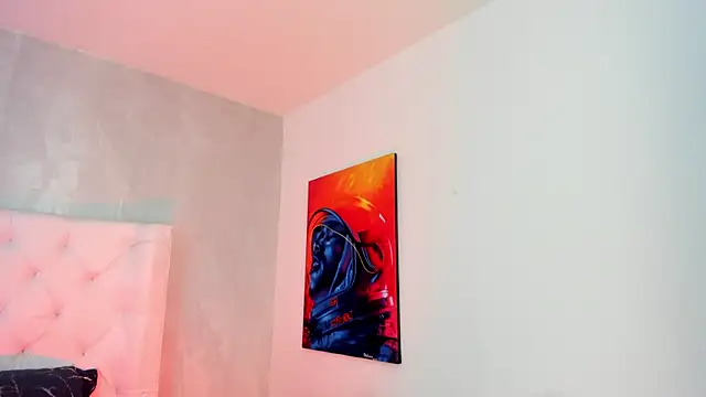 Ivi jones  online show from March 22, 7:06 pm