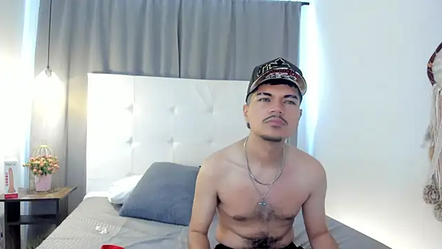 Snapshot of Jason_23__ chatting on March 11, 7:20 pm Jason 23 online show from March 11, 7:20 pm