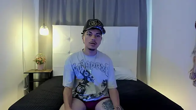 Snapshot of Jason_23__ chatting on March 21, 7:17 pm Jason 23 online show from March 21, 7:17 pm