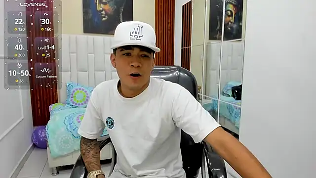 Thiago collinss online show from July 29, 10:19 pm