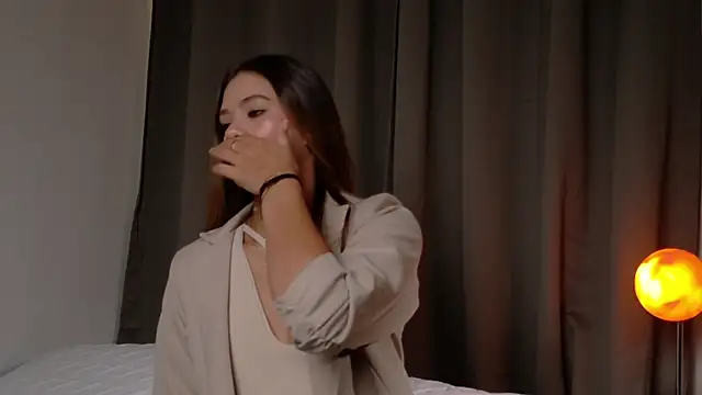 Snapshot of Mia_Benett_ chatting on March 5, 1:07 pm Mia Benett online show from March 5, 1:07 pm