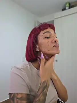 Snapshot of Nixtaylor1 chatting on March 18, 8:34 pm Nixtaylor1 online show from March 18, 8:34 pm