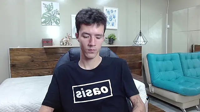 CamiEvan online show from March 16, 7:29 pm