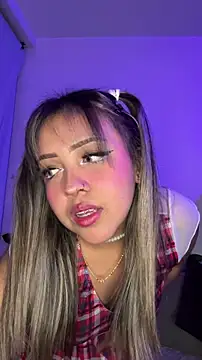 Snapshot of Moon_Velvet_ chatting on March 21, 12:26 am Moon Velvet online show from March 21, 12:26 am