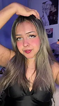 Snapshot of Moon_Velvet_ chatting on March 22, 12:58 am Moon Velvet online show from March 22, 12:58 am