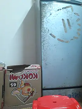 Snapshot of -Matina- chatting on March 6, 3:58 am -Matina- online show from March 6, 3:58 am