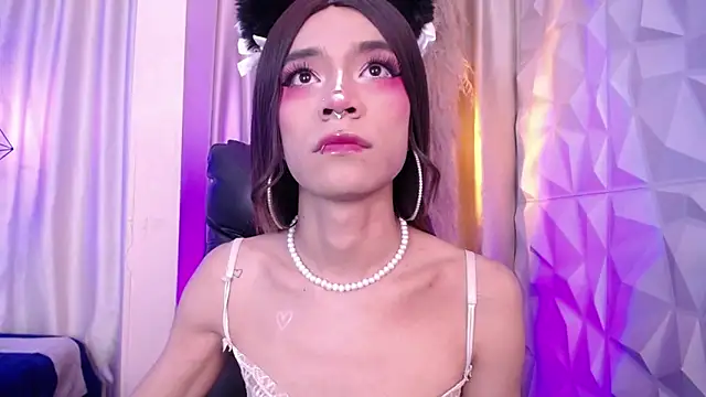 Snapshot of Babyfox_gh chatting on February 28, 4:35 am Babyfox gh online show from February 28, 4:35 am