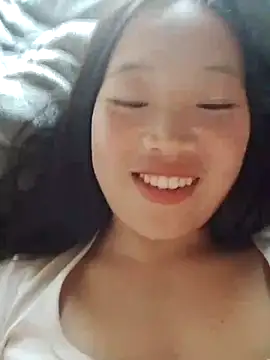 Snapshot of Miu_la chatting on March 24, 9:25 am Miu la online show from March 24, 9:25 am