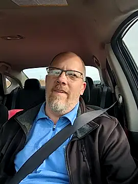 Snapshot of WorthingtonM3 chatting on March 4, 9:21 pm WorthingtonM3 online show from March 4, 9:21 pm