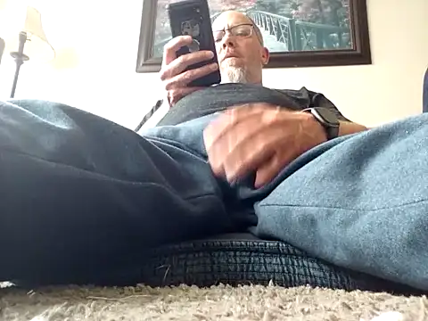 Snapshot of WorthingtonM3 chatting on March 22, 7:39 pm WorthingtonM3 online show from March 22, 7:39 pm