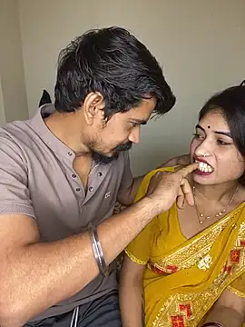 Snapshot of LOVELUST02 chatting on March 26, 7:36 am LOVELUST02 online show from March 26, 7:36 am