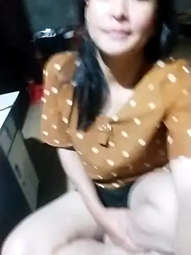 Snapshot of rinrin7700 chatting on March 15, 12:11 pm rinrin7700 online show from March 15, 12:11 pm