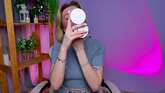 BalerinaCappuccino  online show from March 17, 4:50 am